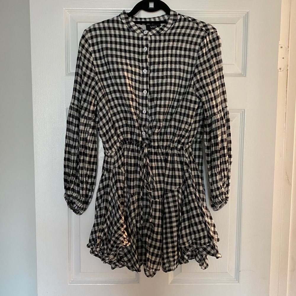 Gingham adjustable balloon sleeve dress